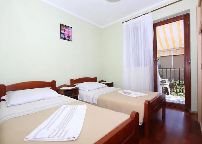 Apartments Miriana