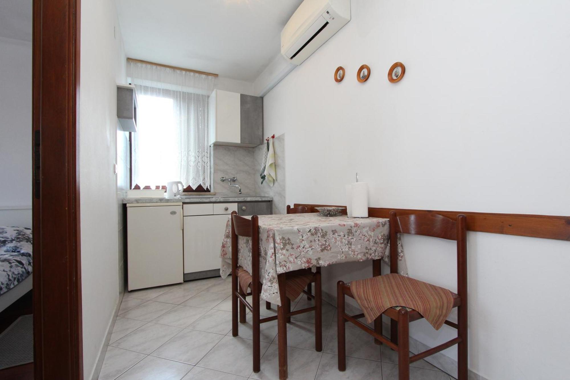 Apartment Miriana *