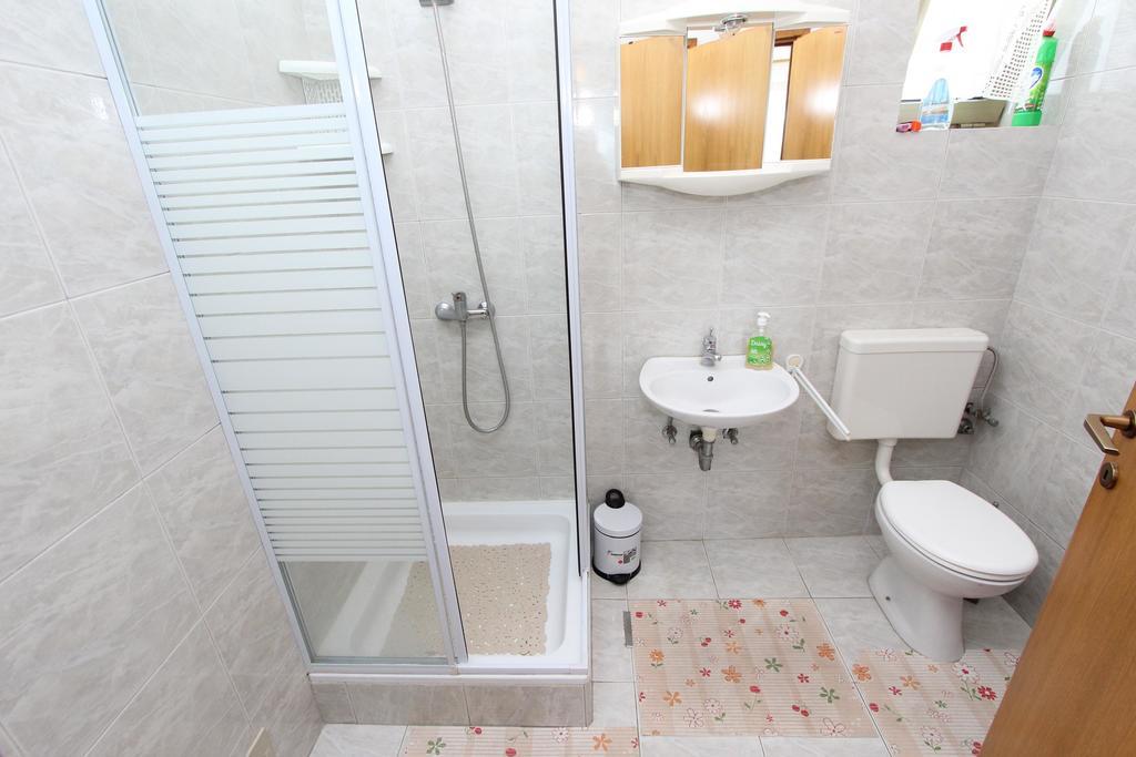Miriana Apartment