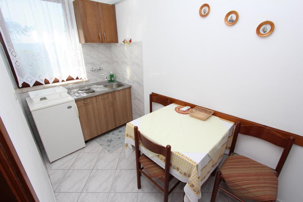 Miriana Apartment *